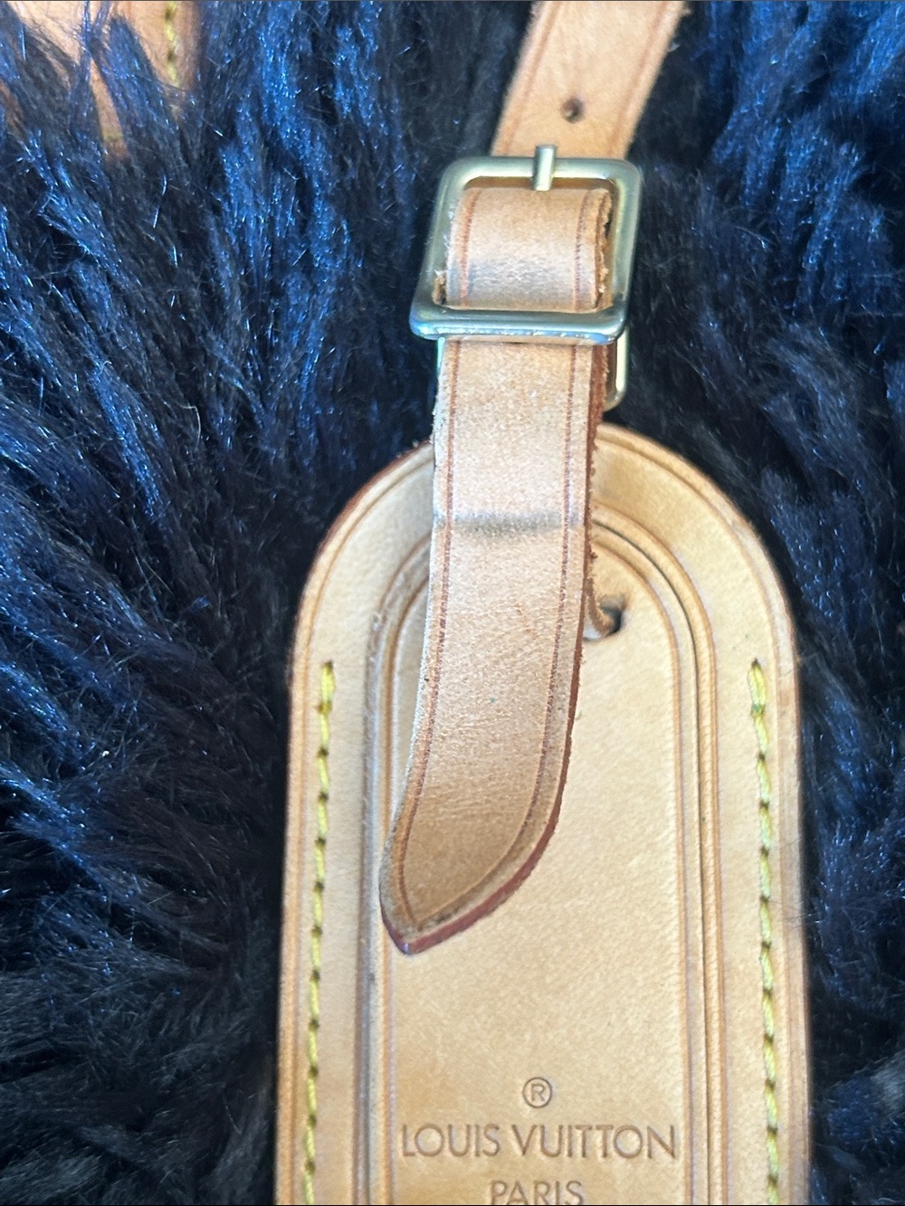 Louis Vuitton 2 small tan leather luggage tags - Picture 7 of 12
